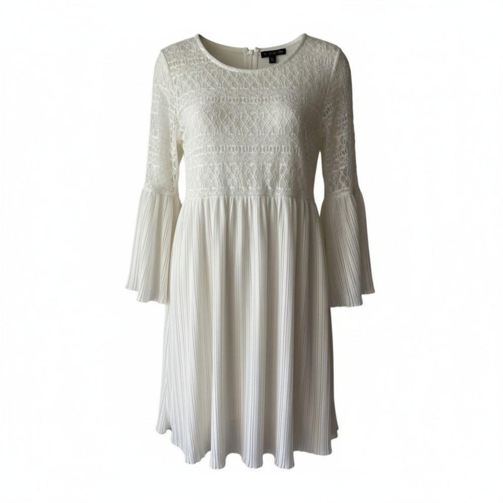 CALSTYLE White Lace Pleated Bell‎ Sleeve Mini Dress Medium Round Neck Romantic